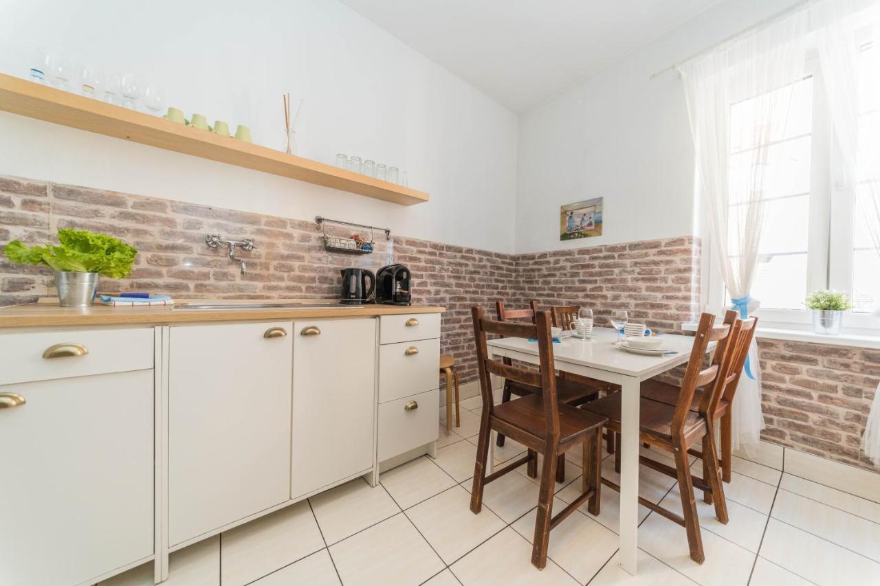 Apartament Przytulny Starowka Old Town Piwna Gdansk Bagian luar foto