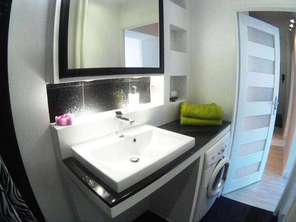 Apartament Przytulny Starowka Old Town Piwna Gdansk Bagian luar foto